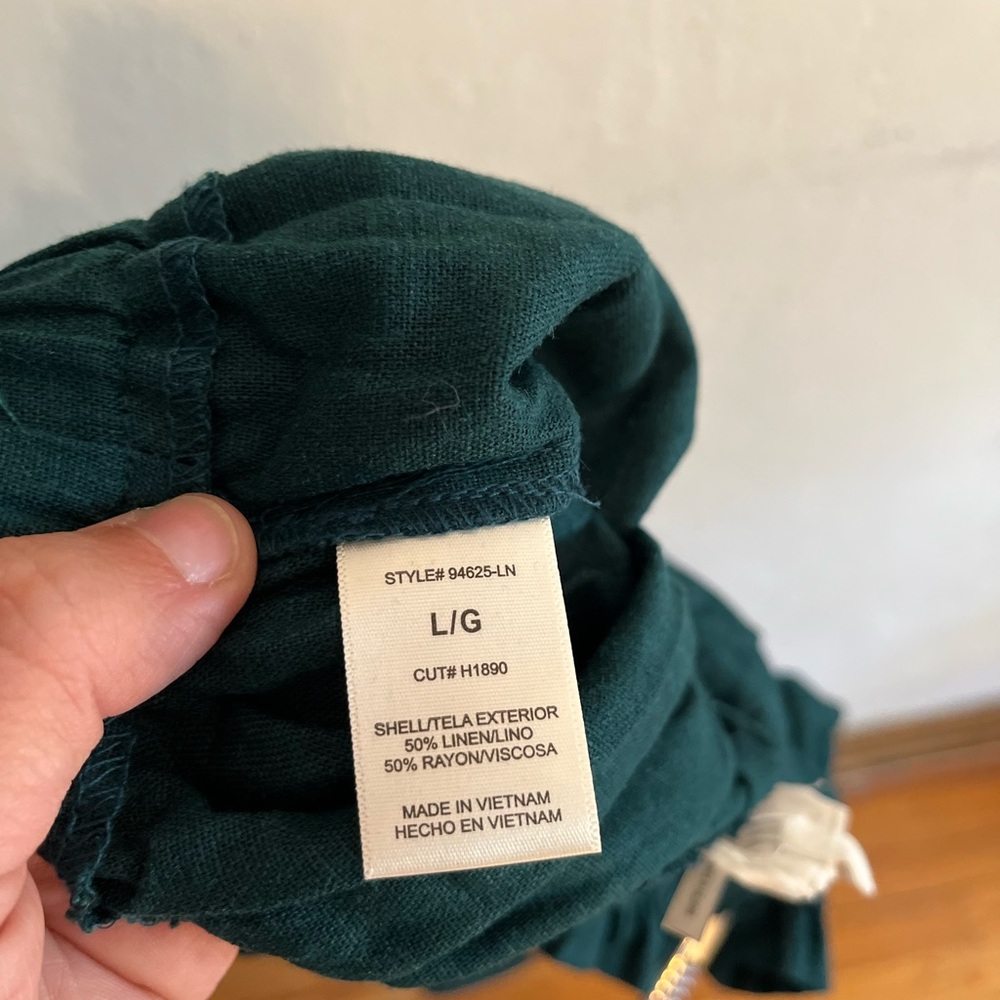 3/$20 Have Los Angeles Green Linen Blend Paperbag Shorts Large (Best For Medium) - Picture 5 of 6